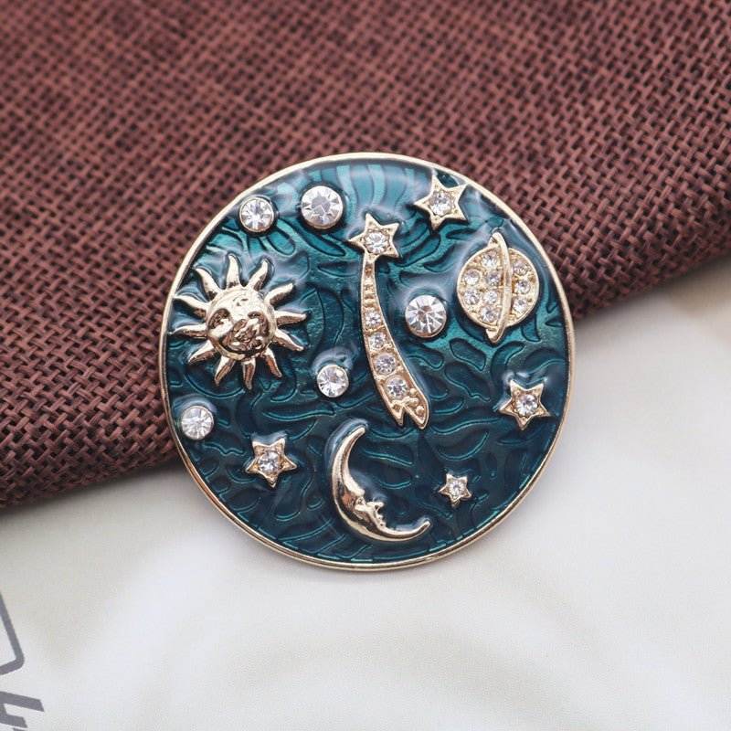 Compatible with Apple, Retro Milky Way Stars And Moon Badge Helios Round Oil Drop Diamond Pearl Brooch - Broochs- Brooch - Broochs -