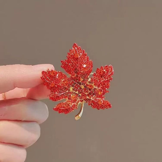 Light Luxury Full Diamond Maple Leaf Brooch High-end And Niche - Broochs- Brooch - Broochs -
