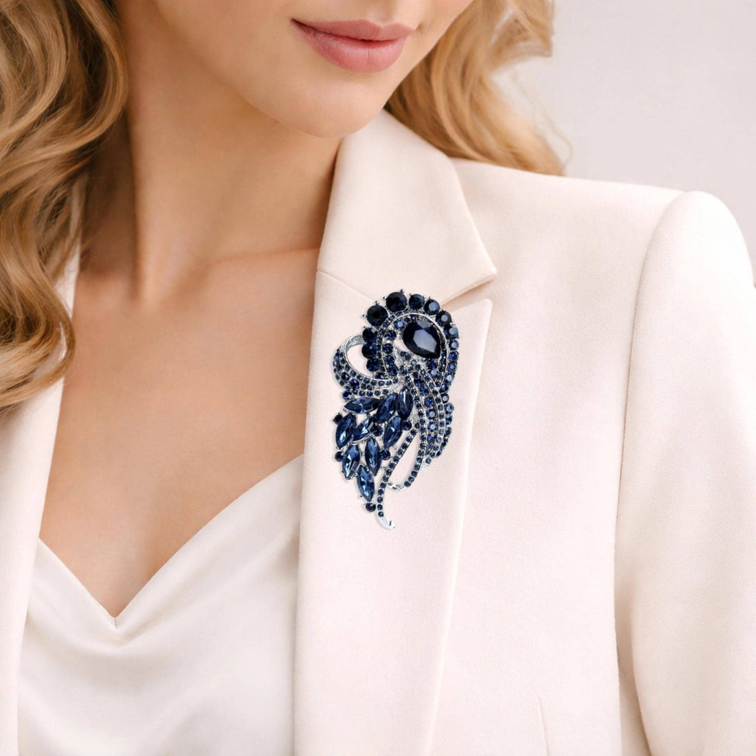 Best Brooches for Dresses: A Complete Style Guide - Broochs