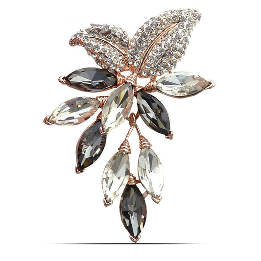 Crystal Brooches: The Ultimate Guide to Sparkle, Elegance, and Timeless Fashion - Broochs