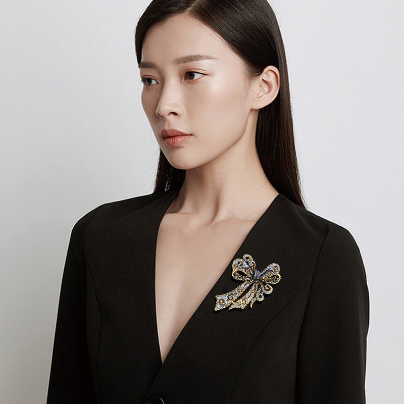 Why Every Elegant Woman Needs a Signature Brooch: The Ultimate Guide to Timeless Style and Luxury Fashion - Broochs