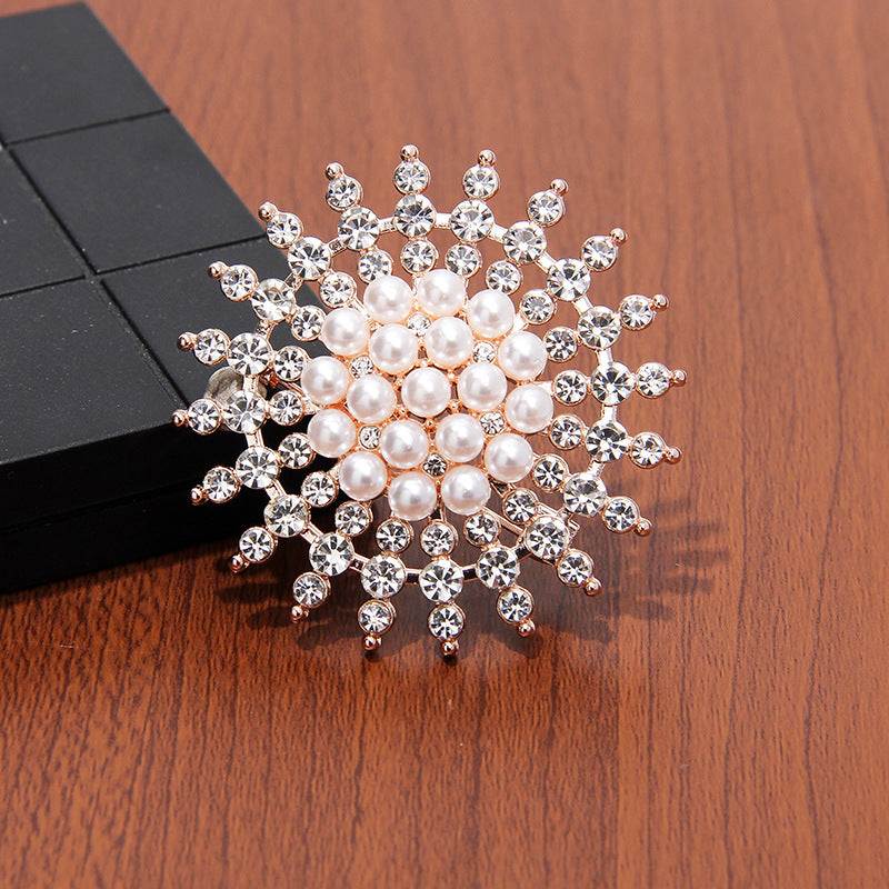 Women's scarf buckle brooch