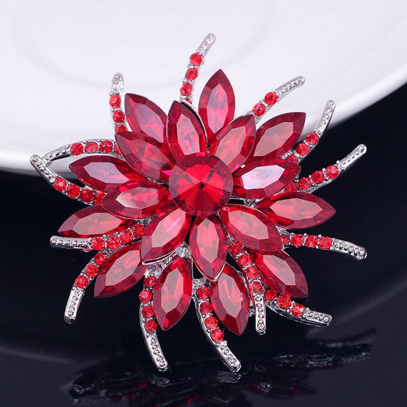 Vintage crystal flower collar brooch