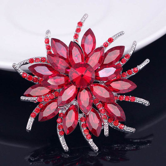 Vintage crystal flower collar brooch
