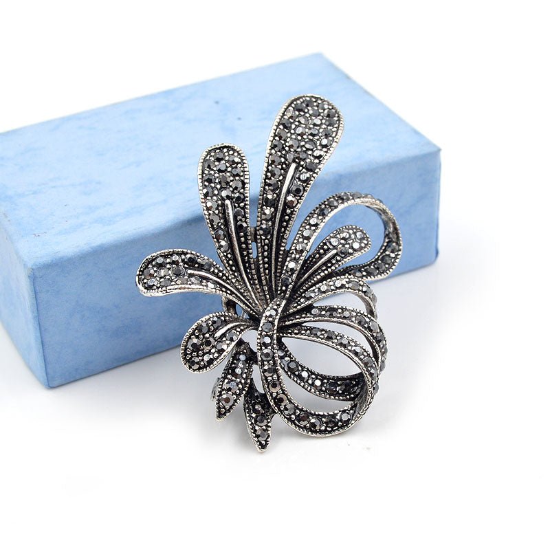 Bow European and American brooch - Broochs- Brooch - Broochs -