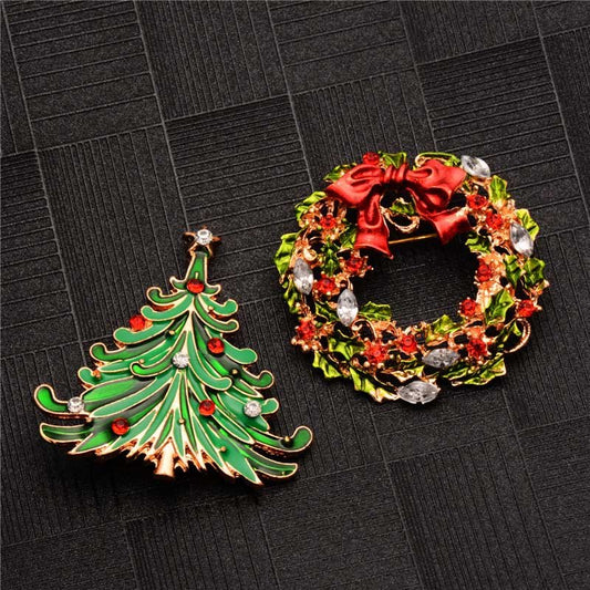 Brooch with Brooch Pin on Christmas Day - Broochs- Brooch - Broochs -