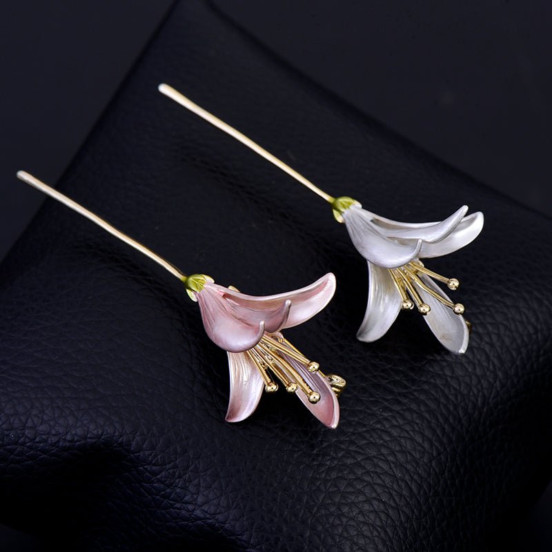 Contracted stereo flower brooch - Broochs- Brooch - Broochs -