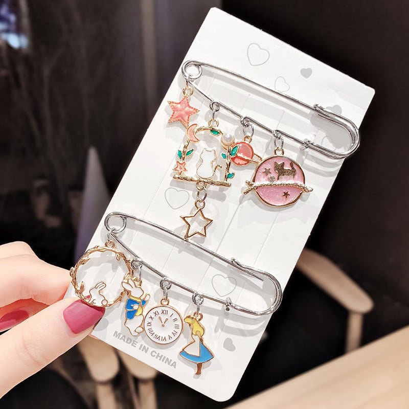 Cute japanese brooch - Broochs- Brooch - Broochs -