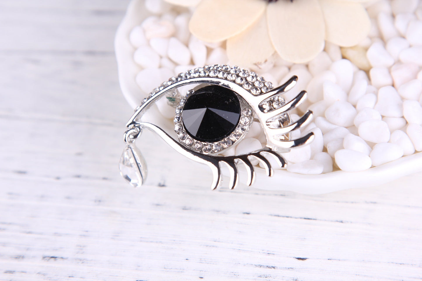 Diamond-encrusted brooch - Broochs- Brooch - Broochs -