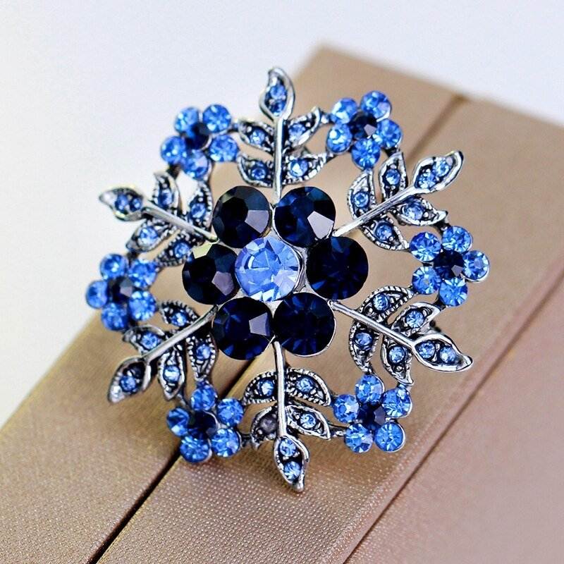 Fashion snowflake brooch - Broochs- Brooch - Broochs -