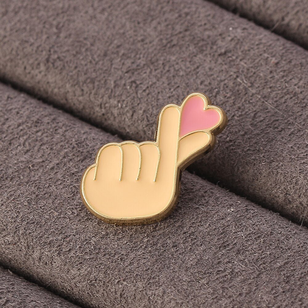 Girl Finger Heart Brooch Denim Shirt Men's And Women's Clothing Accessories - Broochs- Brooch - Broochs -