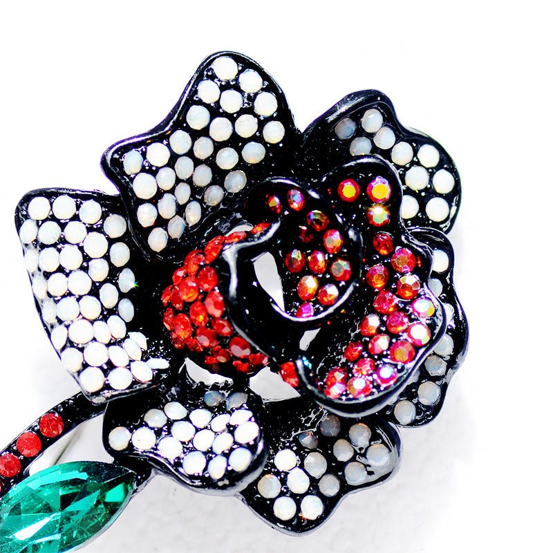 Rose Lady Brooch - Broochs- Brooch - Broochs -
