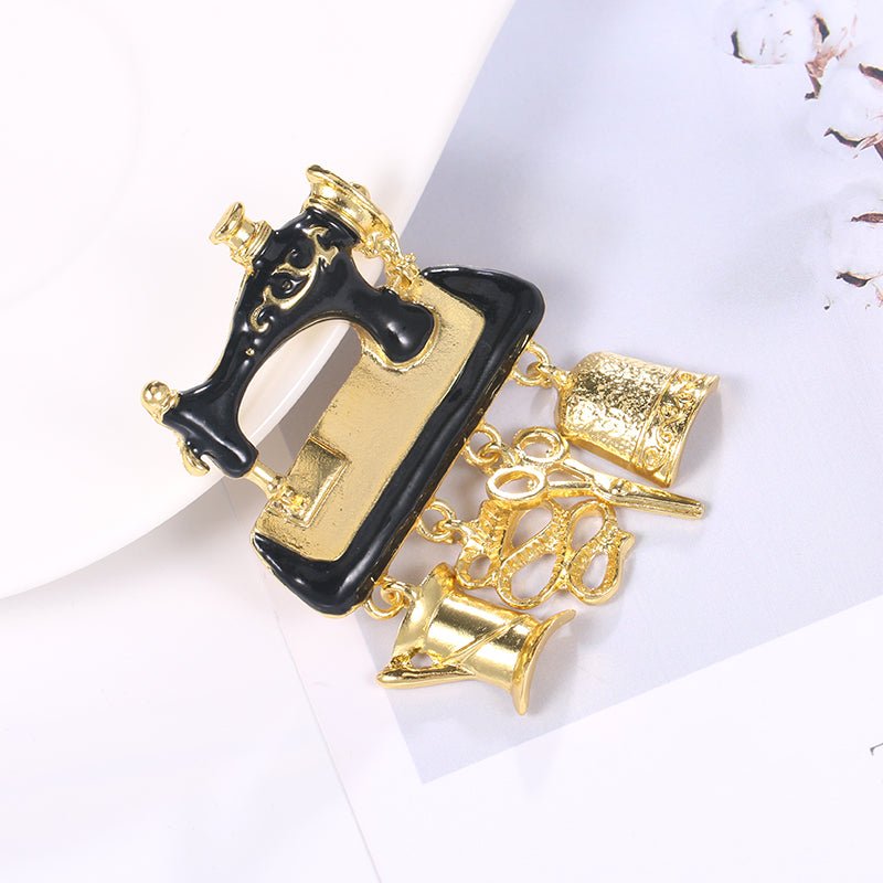 Sewing machine brooch - Broochs- Brooch - Broochs -